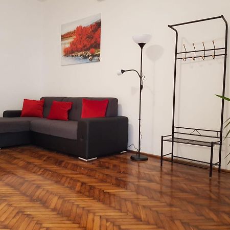Casa Milan Apartment Oradea Exterior foto